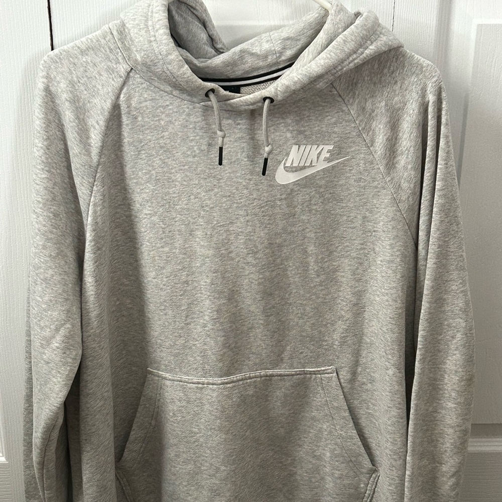 Women’s Nike Sweatshirt